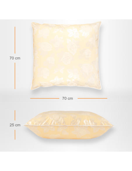 Perna Pernador cu 30% puf si pana de gasca, 70x70 cm, crem cu trandafiri argintii