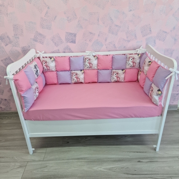 Aparatori de patut tip Patchwork mov...