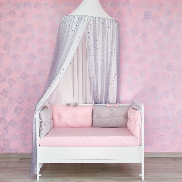 Baldachin de tavan din tulle si voal,...