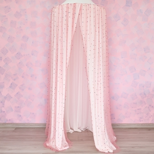 Baldachin de tavan din tulle si voal, alb cu roz