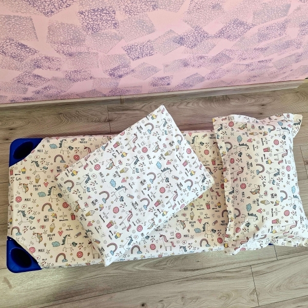 Lenjerie din Bumbac pentru patut...