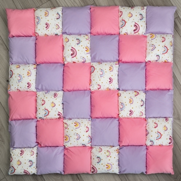 Cort de joaca Teepee, mov cu roz si curcubeu