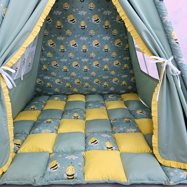 Cort de joaca Teepee, albinute cu kaki