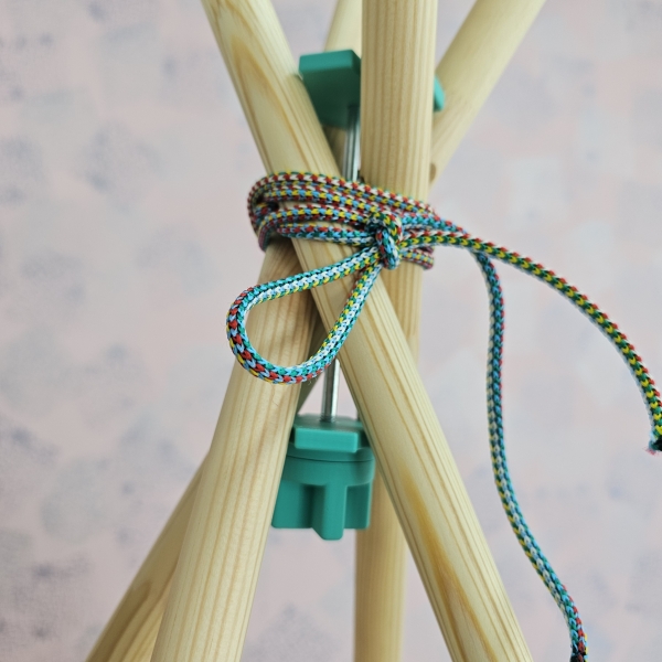 Cort de joaca Teepee, buburuze si albinute